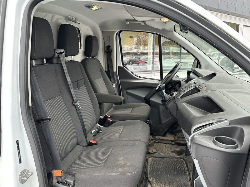 Ford Transit Custom vaihtoauto