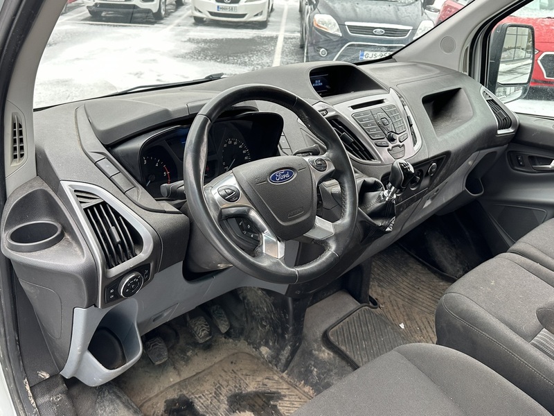 Ford Transit Custom vaihtoauto