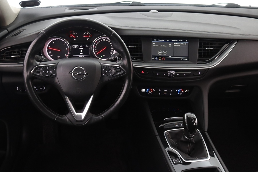Opel Insignia vaihtoauto