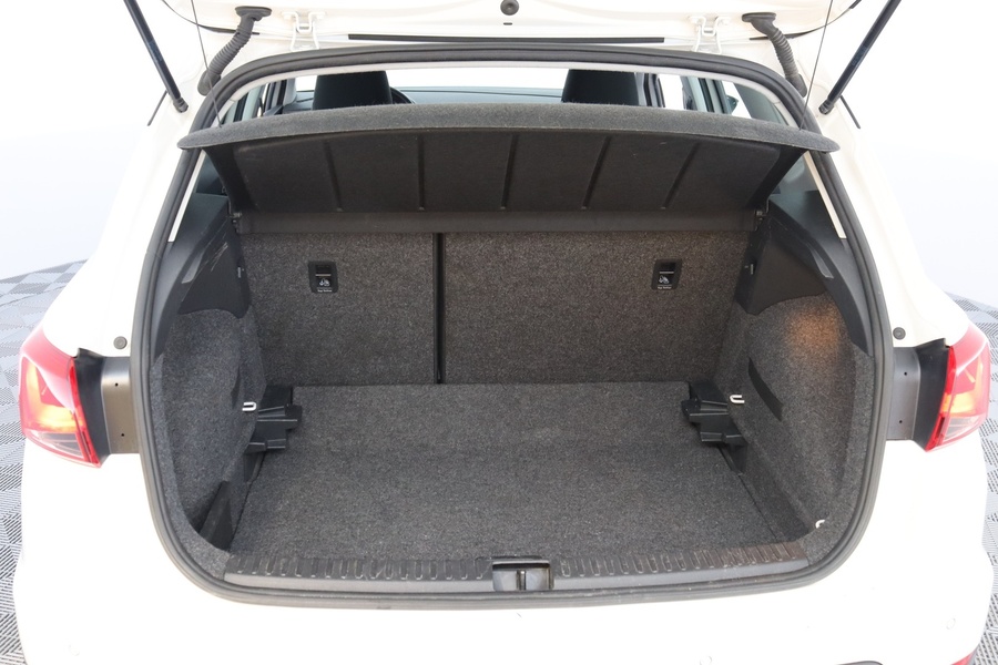 SEAT Arona vaihtoauto