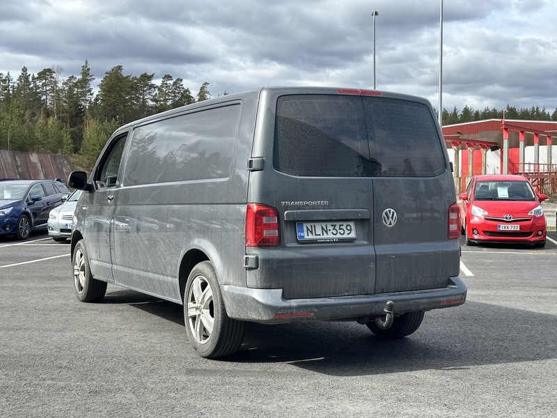 Volkswagen Transporter vaihtoauto