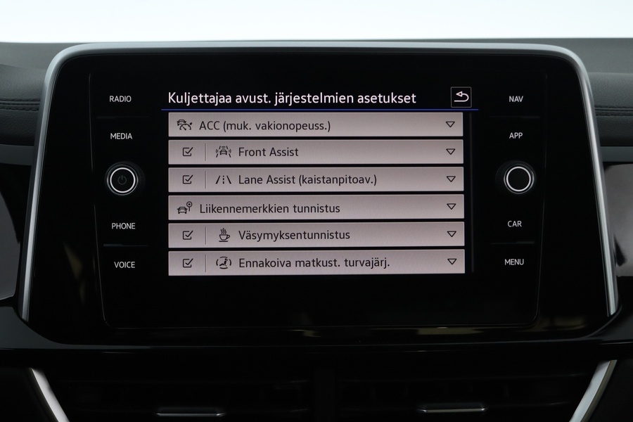 Volkswagen T-Roc vaihtoauto