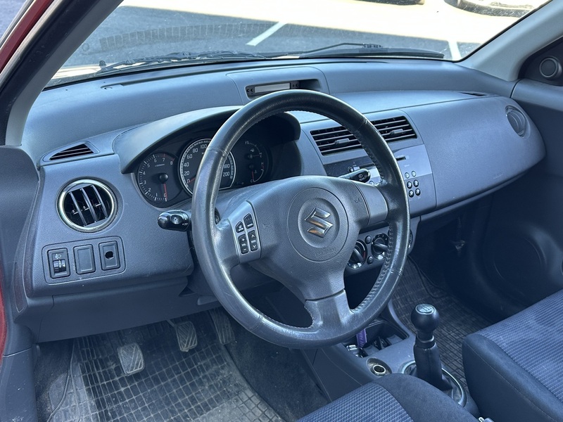 Suzuki Swift vaihtoauto