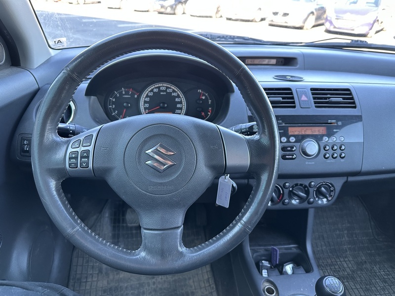 Suzuki Swift vaihtoauto