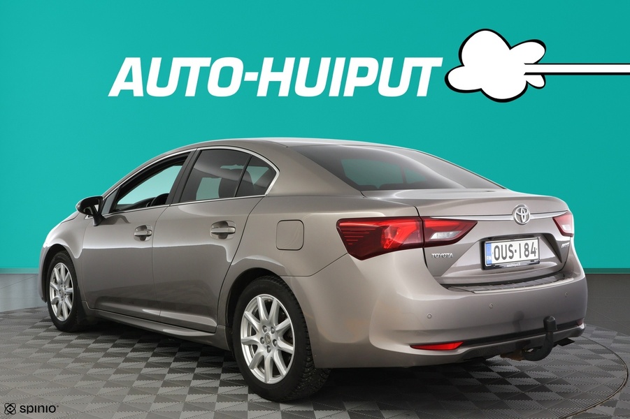 Toyota Avensis vaihtoauto