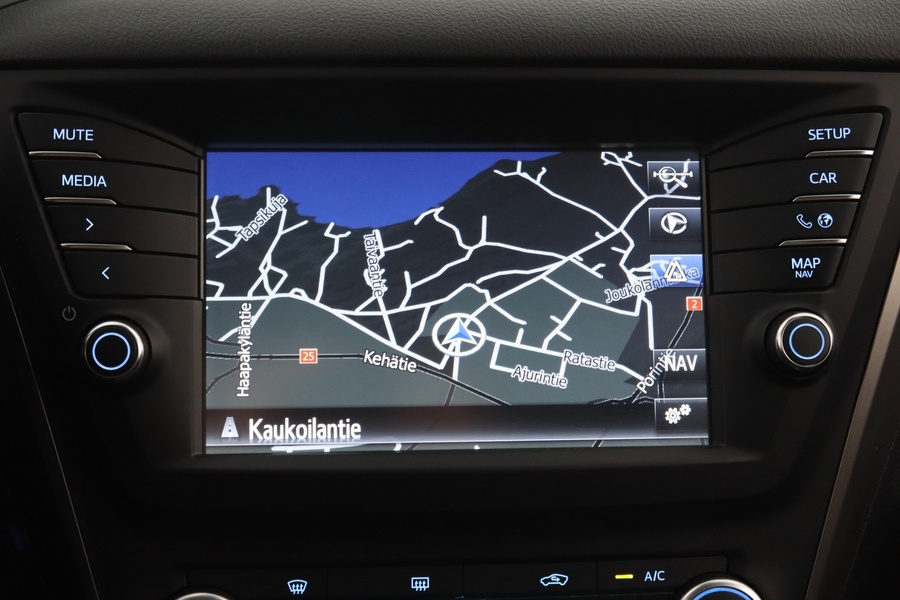 Toyota Avensis vaihtoauto