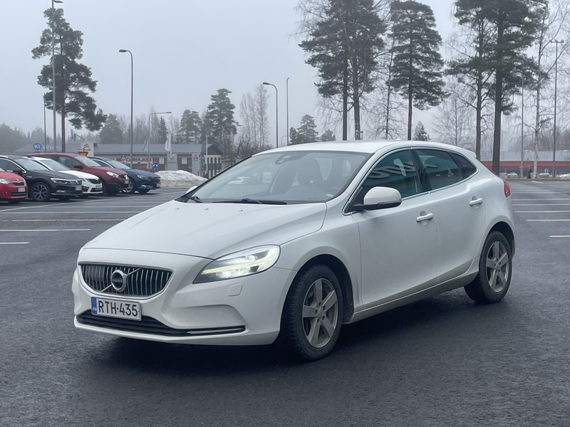 Volvo V40 vaihtoauto