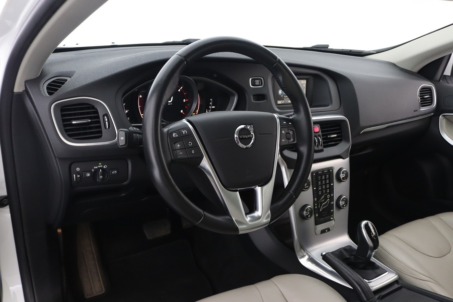 Volvo V40 vaihtoauto