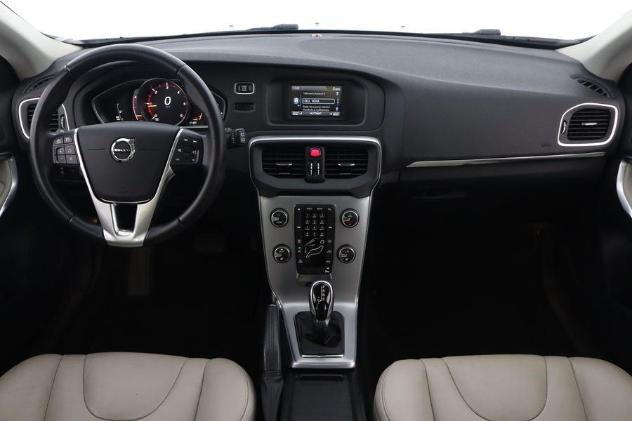 Volvo V40 vaihtoauto
