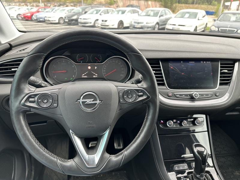 Opel Grandland X vaihtoauto