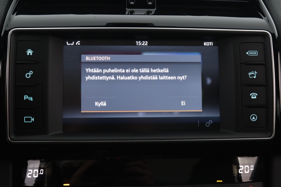 Jaguar F-PACE vaihtoauto