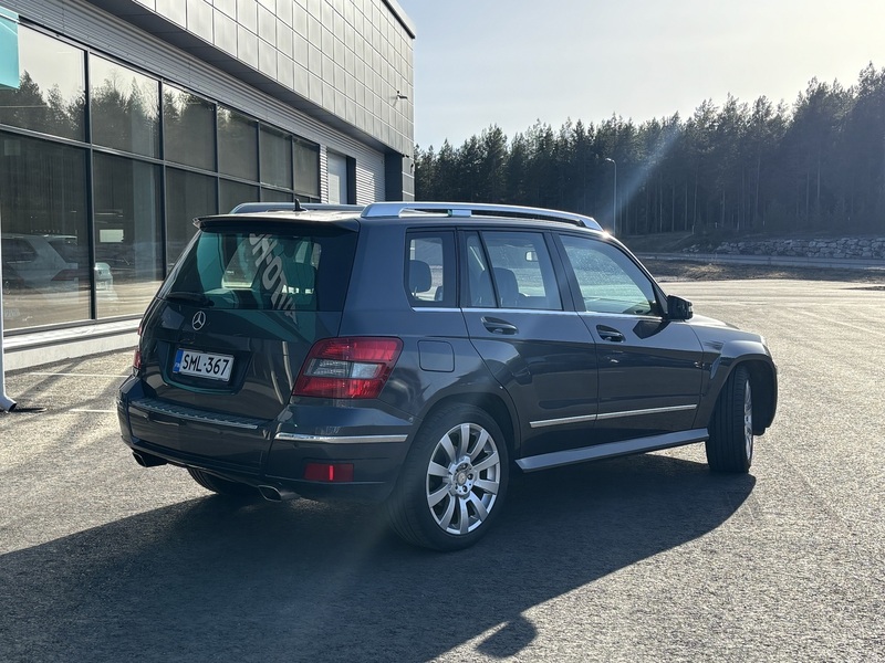 Mercedes-Benz GLK vaihtoauto