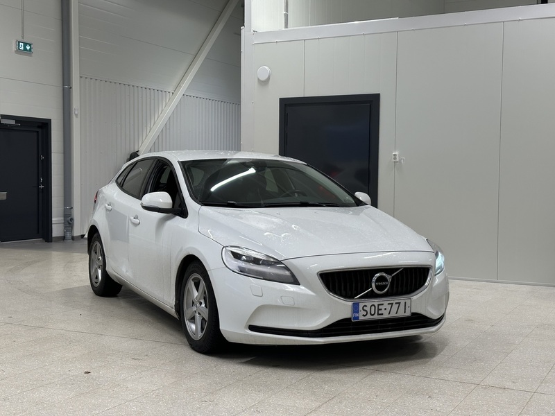 Volvo V40 vaihtoauto