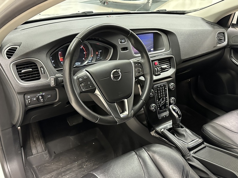 Volvo V40 vaihtoauto