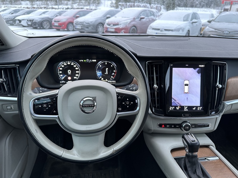 Volvo V90 vaihtoauto