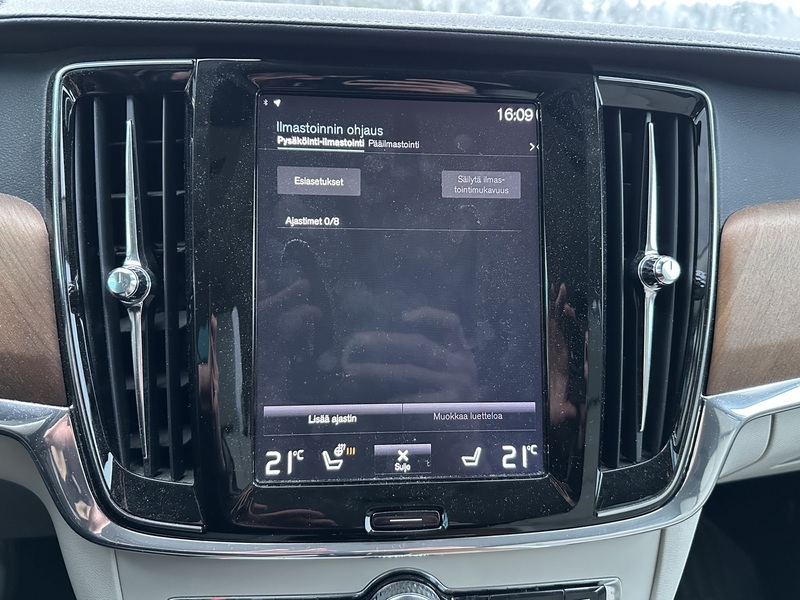 Volvo V90 vaihtoauto