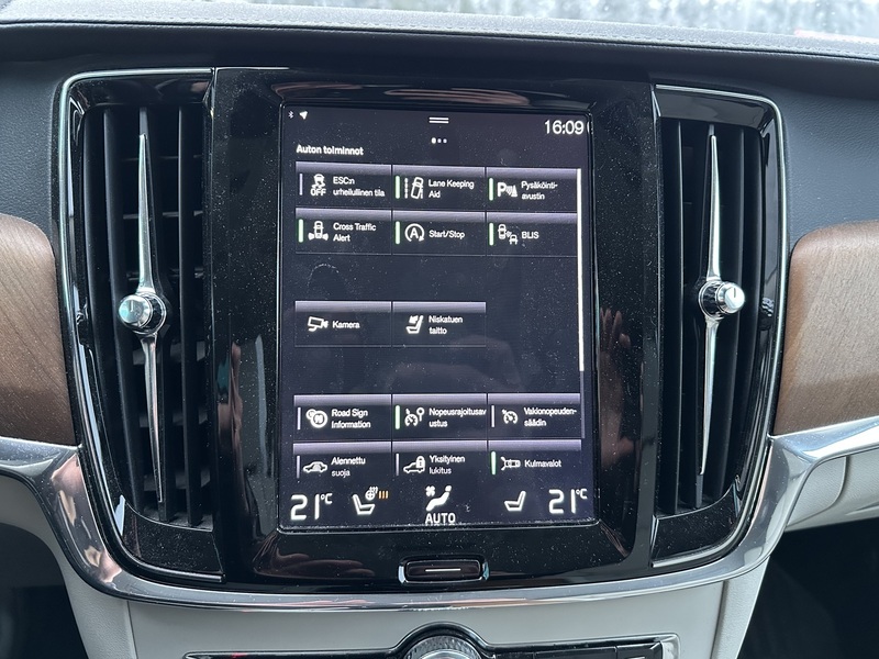 Volvo V90 vaihtoauto