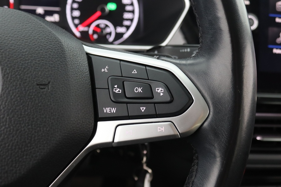 Volkswagen T-Cross vaihtoauto