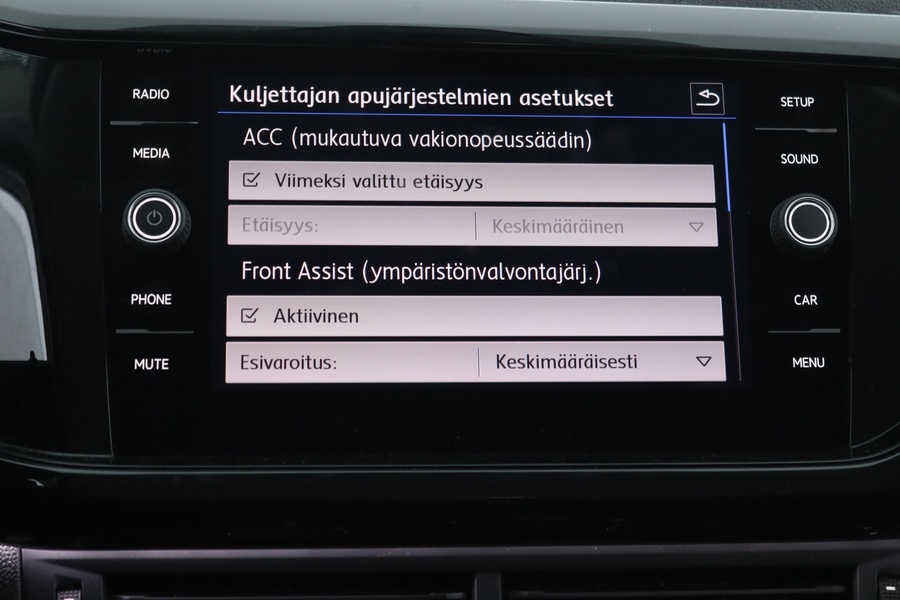 Volkswagen T-Cross vaihtoauto