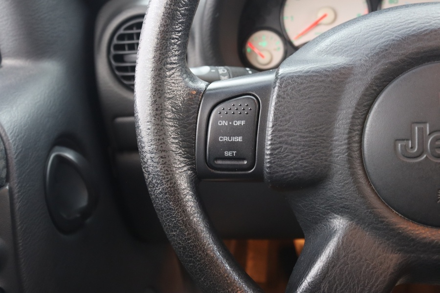 Jeep Cherokee vaihtoauto