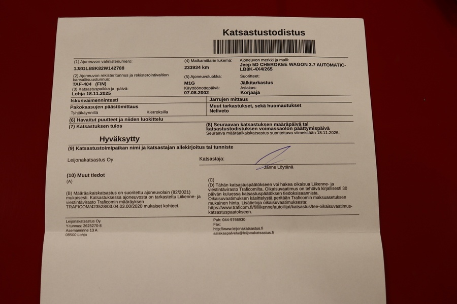 Jeep Cherokee vaihtoauto