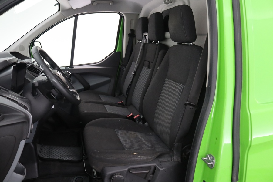 Ford Transit Custom vaihtoauto