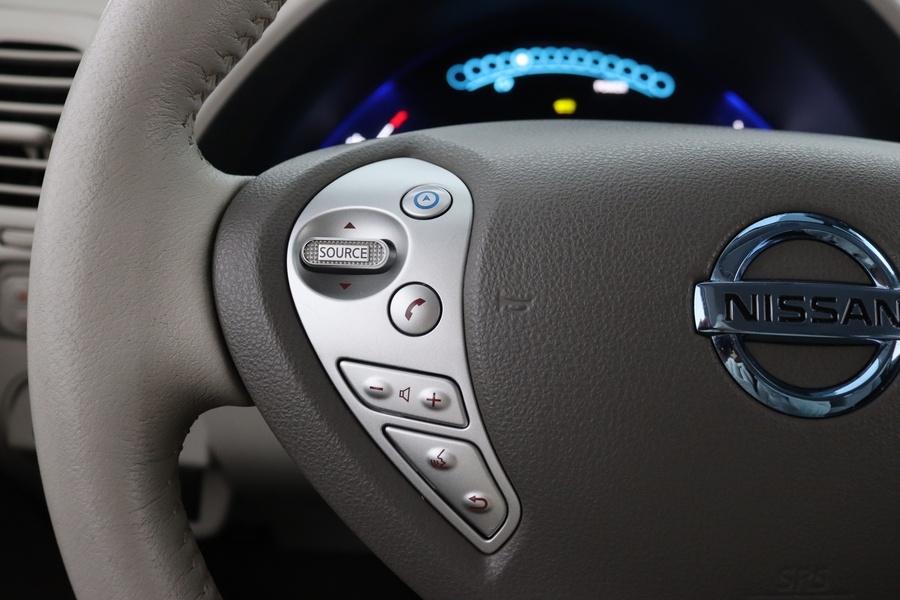 Nissan Leaf vaihtoauto