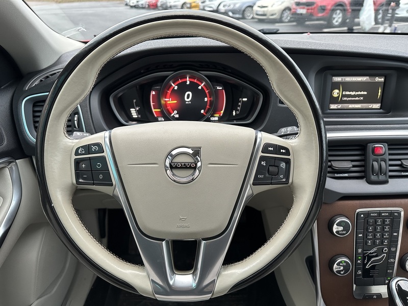 Volvo V40 vaihtoauto