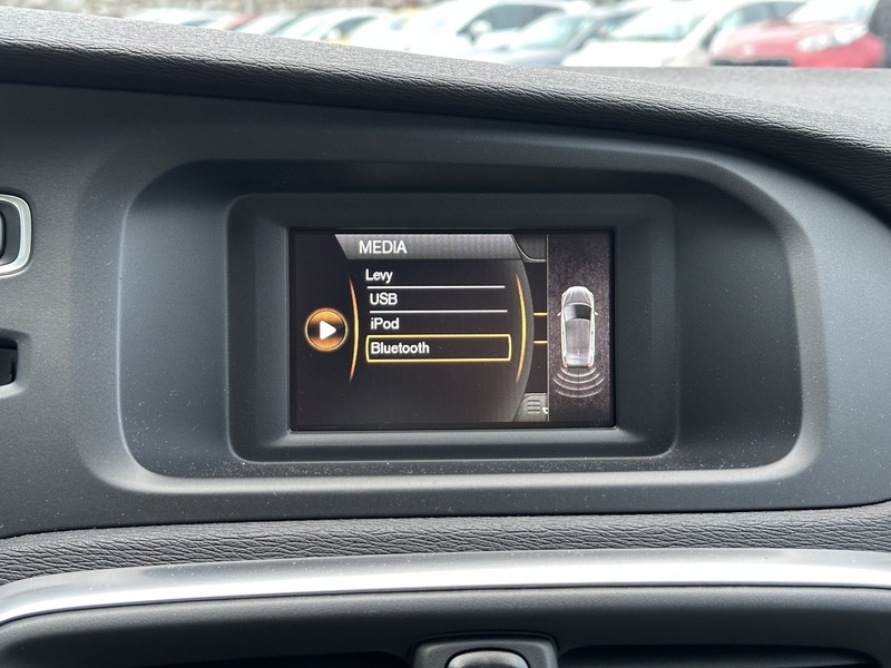 Volvo V40 vaihtoauto