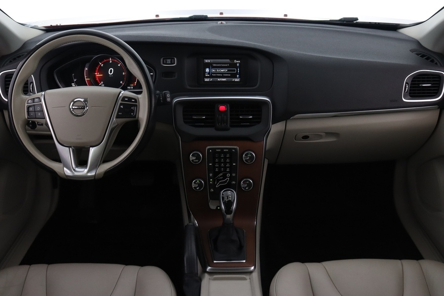 Volvo V40 vaihtoauto