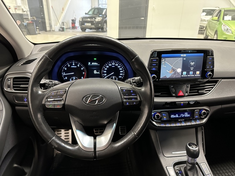 Hyundai i30 5d vaihtoauto