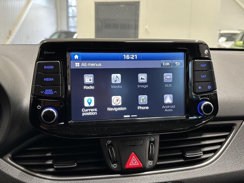 Hyundai i30 5d vaihtoauto