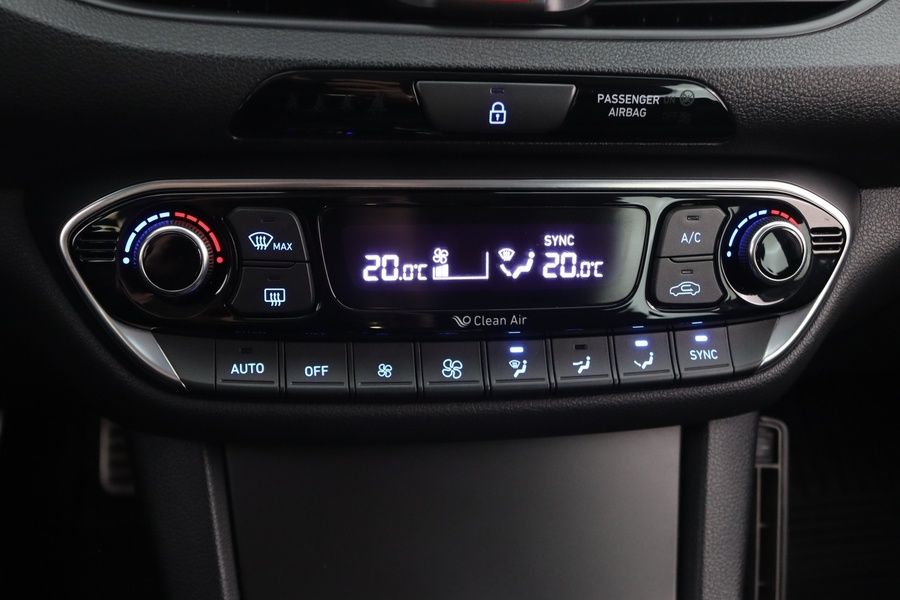 Hyundai i30 5d vaihtoauto