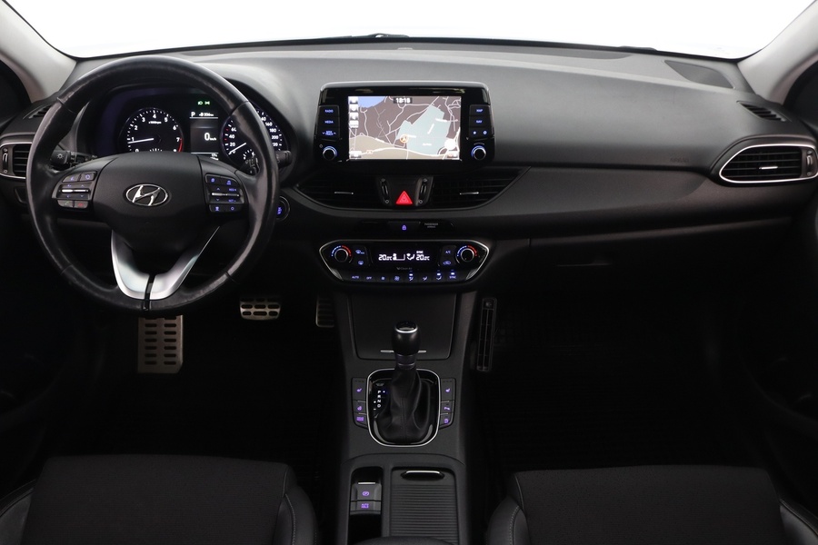 Hyundai i30 5d vaihtoauto