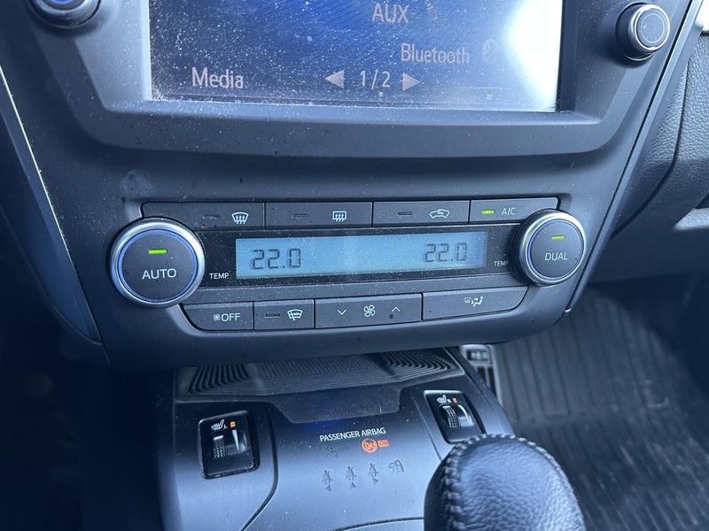 Toyota Avensis vaihtoauto