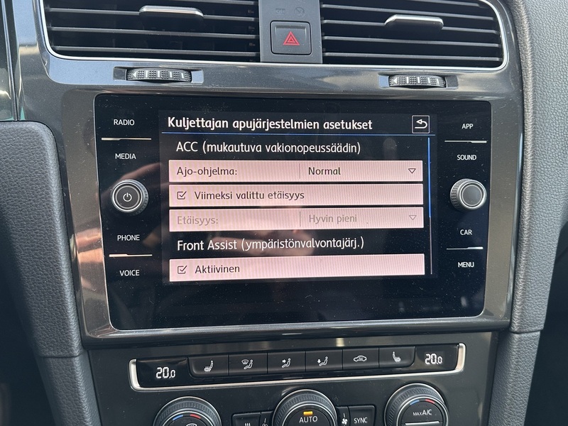 Volkswagen Golf vaihtoauto