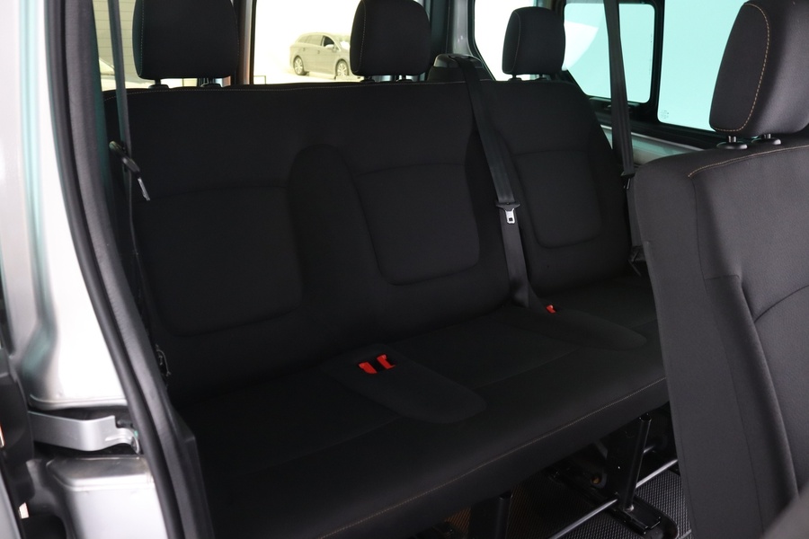 Renault Trafic Passenger vaihtoauto