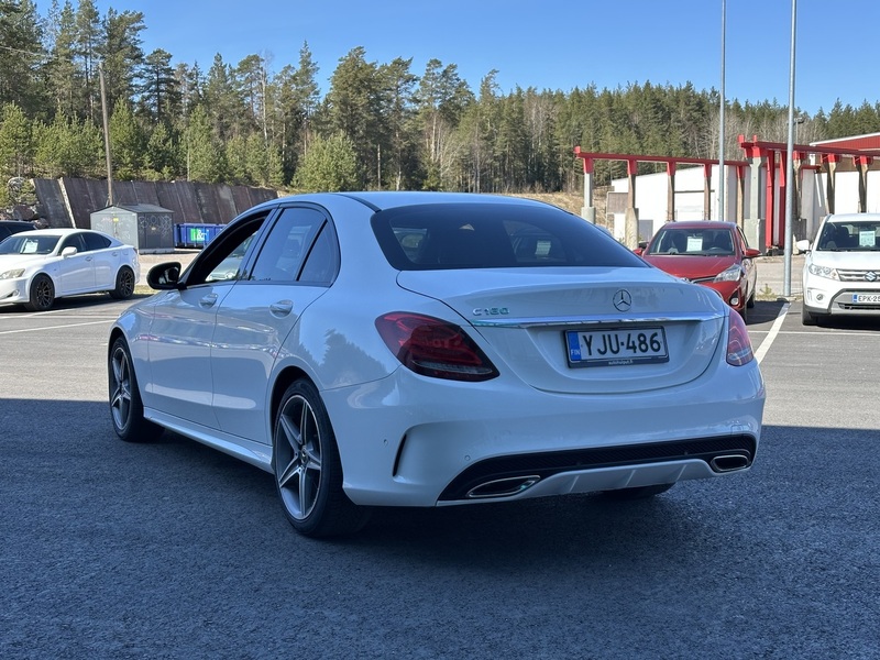 Mercedes-Benz C vaihtoauto