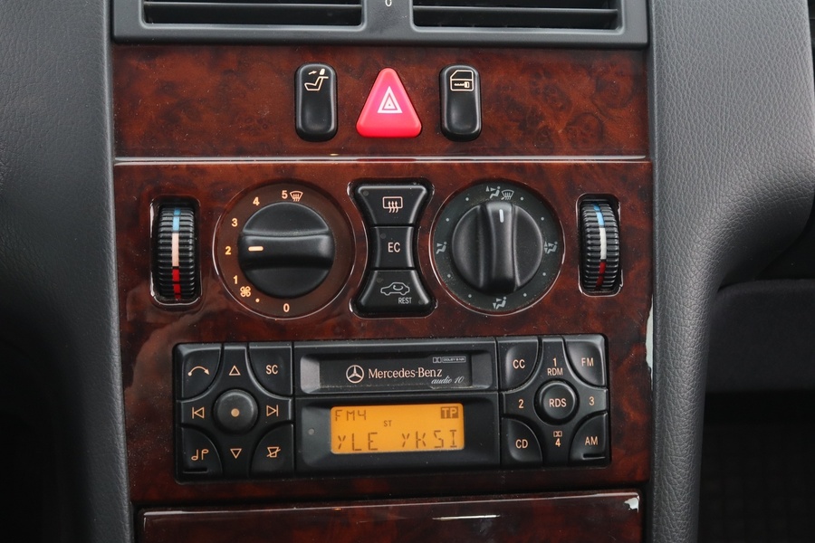 Mercedes-Benz E vaihtoauto