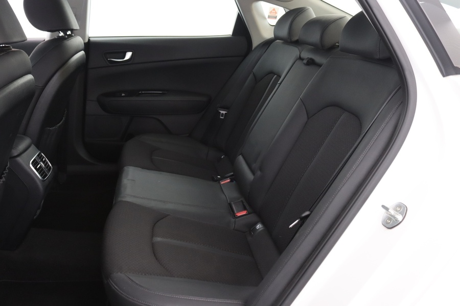 Kia Optima vaihtoauto