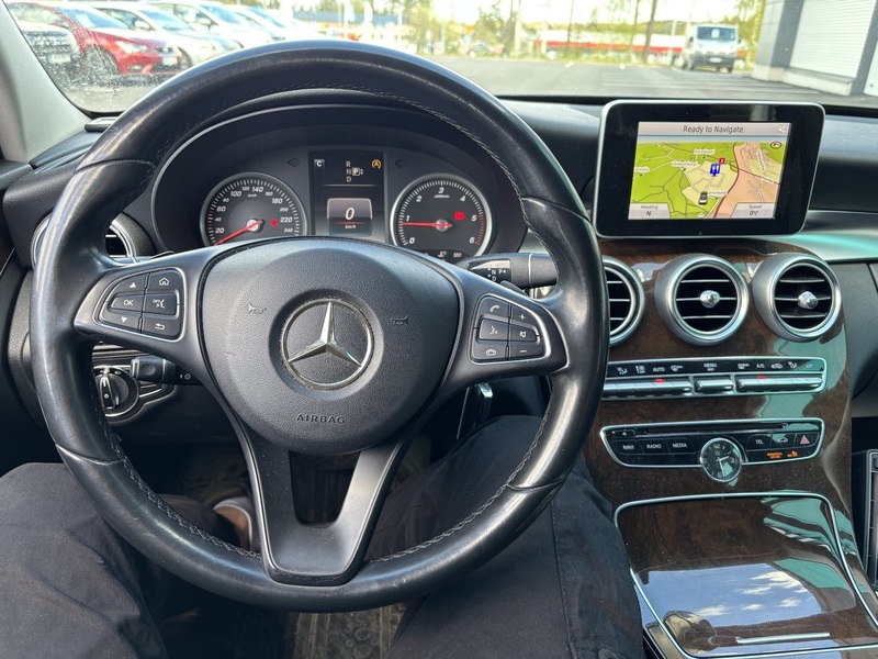 Mercedes-Benz C vaihtoauto