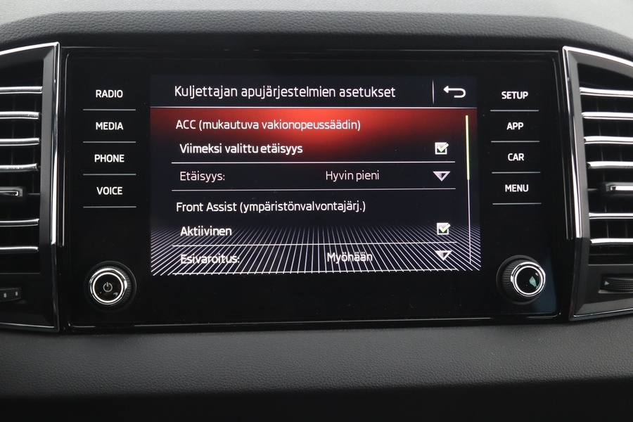 Skoda Karoq vaihtoauto