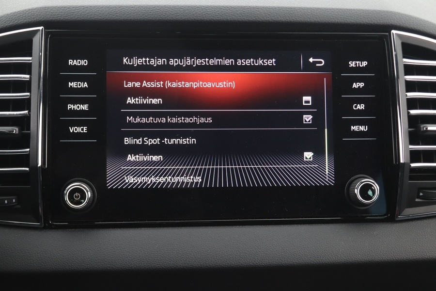 Skoda Karoq vaihtoauto