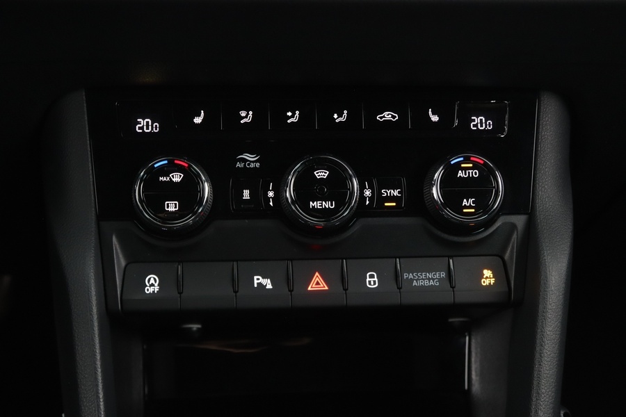 Skoda Karoq vaihtoauto