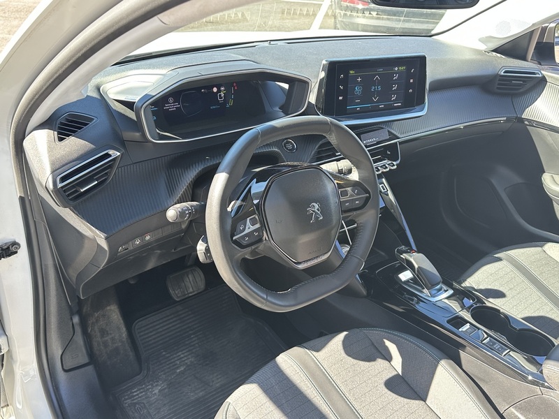 Peugeot e-208 vaihtoauto