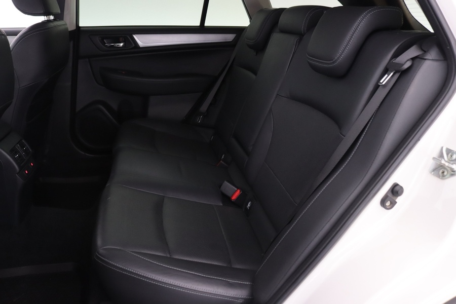 Subaru Outback vaihtoauto