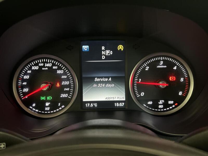 Mercedes-Benz C vaihtoauto