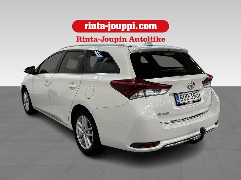 Toyota Auris vaihtoauto