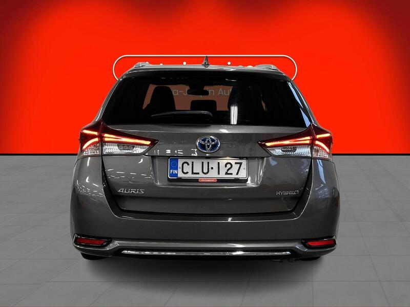 Toyota Auris vaihtoauto