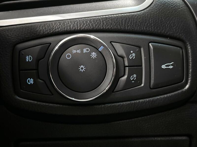 Ford Edge vaihtoauto